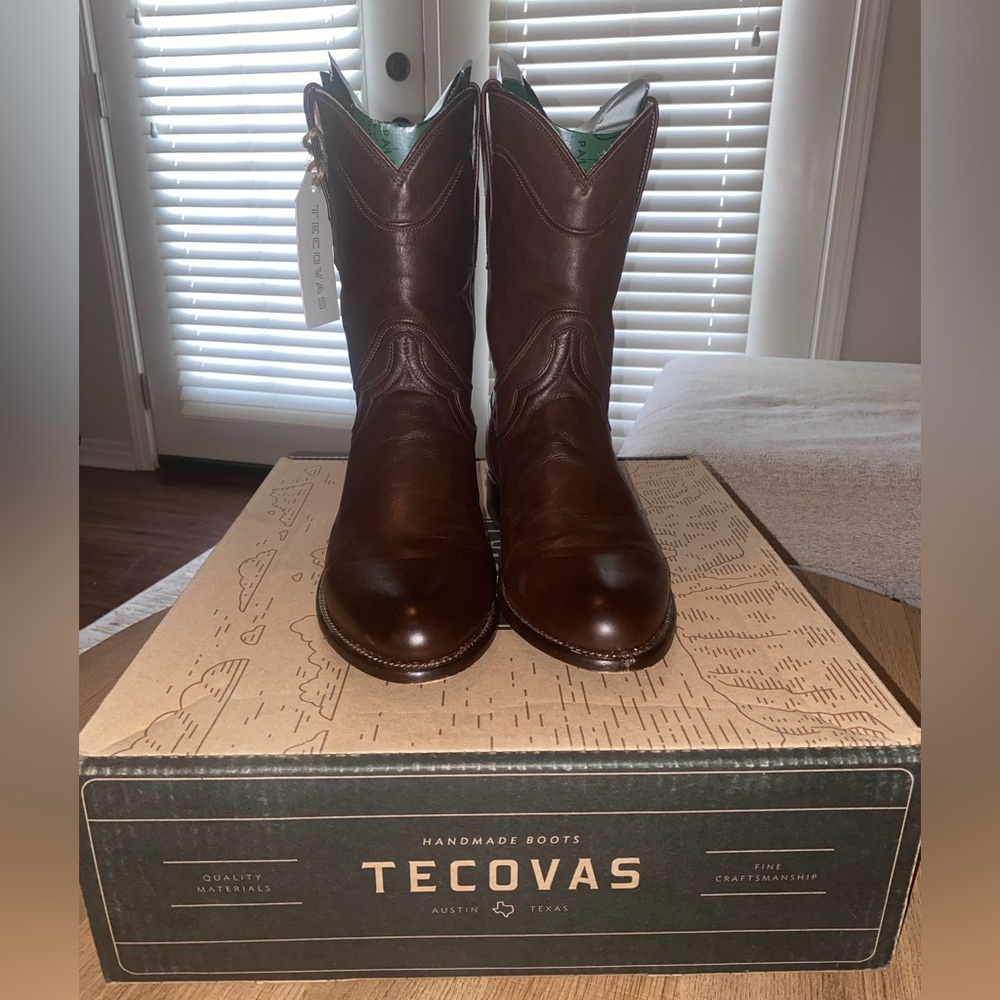 Tecovas The Earl Size 11